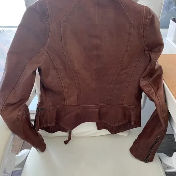 VINTAGE O'2nd Leather Jacket in Size S - Picture 2 of 5